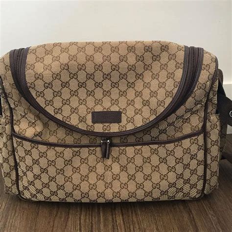 Preços baixos em Bolsas de Bebê Gucci 